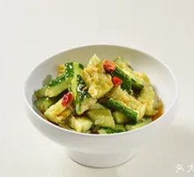 Knife-Pounded Cucumber