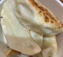 Chives Pan-Fried Dumplings