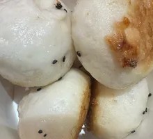 Sesame Pan-Fried Buns