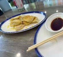 Pan-fried Dumplings with Corn and Pork Filling