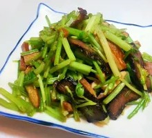 Water Bamboo with Preserved Pork