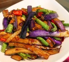 Eggplant and Green Beans Stir-fry