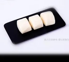 Milk-flavored Steamed Buns