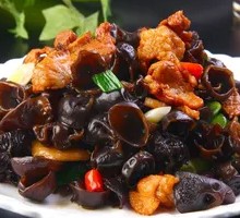 Black Mushroom and Pork Slices