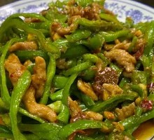 Stir-Fried Pork with Green Pepper