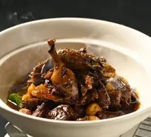 Stir-fried Old Duck with Local Chili