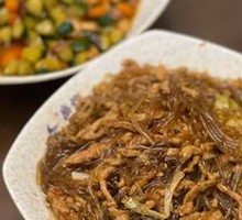 Sour Cabbage and Sweet Potato Noodles with Pork Strips