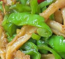 Green Pepper Stir-fried Beef Tripe