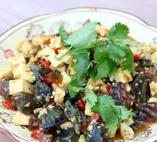 Century egg tofu salad