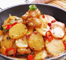 Spicy Potatoes in Dry Pot