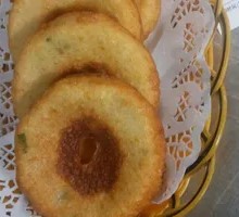 Fried dough snack