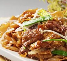 Beef Fried Noodles and Rice Noodles