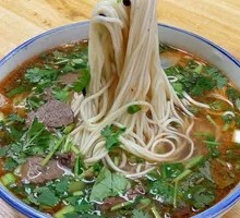 Signature Beef Stir-Fried Noodles