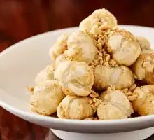 Stir-Fried Glutinous Rice Balls