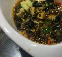 Spicy Sauce-Soaked Snail