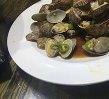 Spicy Sauce Clams
