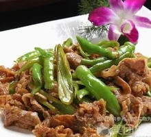 Green Chili Stir-fried Chicken Offal Rice Bowl