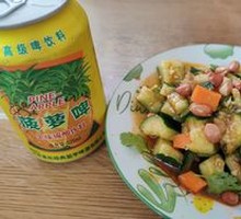 Knife-Pounded Cucumber
