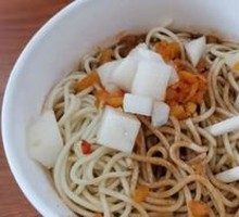 Special Hot Dry Noodles