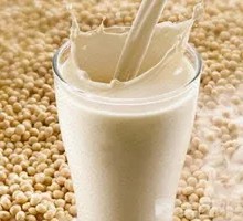 Freshly Ground Soy Milk