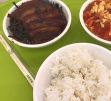 Cylinder Beans Braised Pork