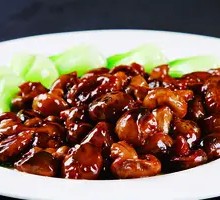 Braised Small Flower Mushroom with Egg White