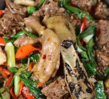 Spicy Duck Hot Pot