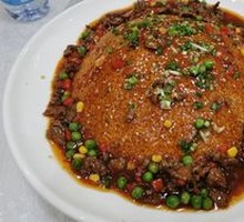 Fried Rice Noodles with Beef