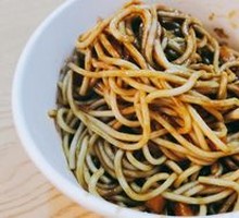 Hot Dry Noodles