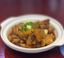 Braised Pig's Feet