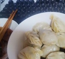 Willow Leaf Steamed Dumplings