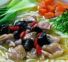 Chicken and Mushroom Noodles