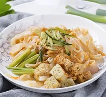 Family Feast Cold Noodles