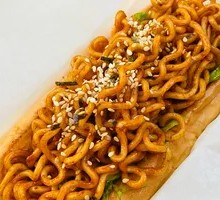 Spicy Ramen Hot Dog