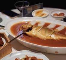 Braised Yellow Croaker with Rice Cake