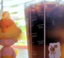 Peach Oolong Latte