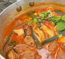 Yunlan Rice Noodles