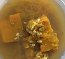 Old Pumpkin and Mung Bean Soup