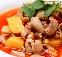 Braised Pork Intestines with Potatoes