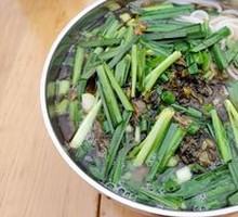 Sour Cabbage Rice Noodles