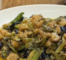 Eggplant with Pepper and Chicken Cubes