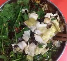 Sour Cabbage Rice Noodles