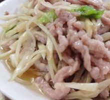 Young Ginger Stir-Fried Pork Strips