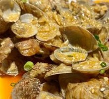 Stir-Fried Clams with Garlic