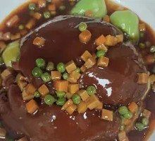 Matsutake Braised Pork