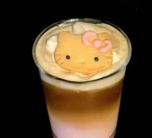 Strawberry Kitty Vienna