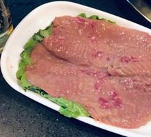 Sliced Pork Kidney with Big Knife