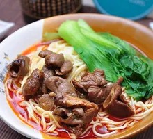 Braised Pork Intestines Noodles