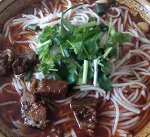 Braised Beef with Rice Noodles