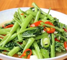 Stir-Fried Water Spinach